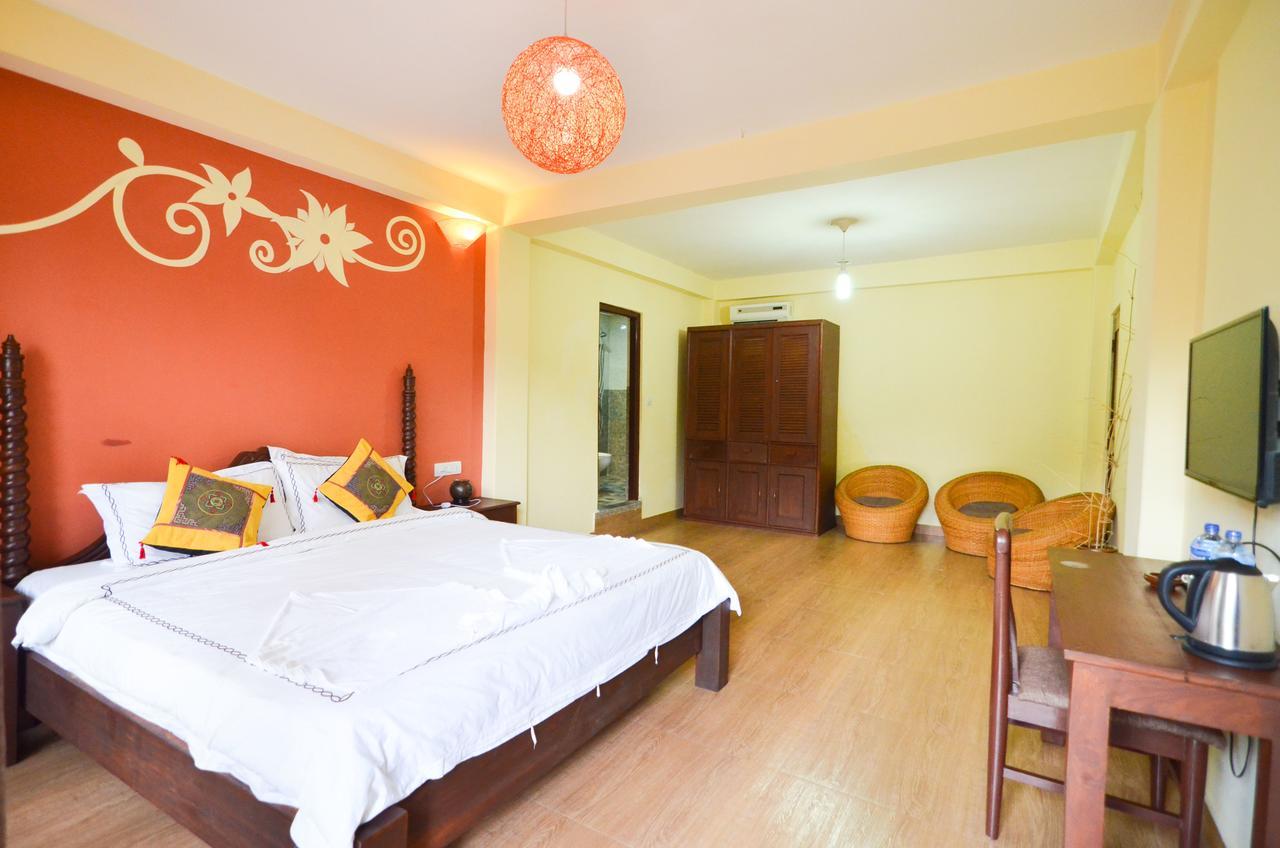 Hotel Homeland Pokhara Exterior photo